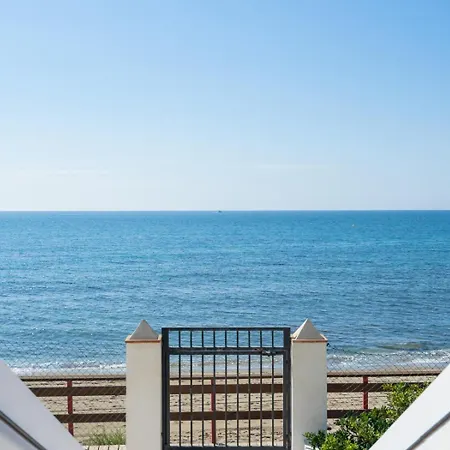 Apartment Cosy With Direct Access To The Sea *