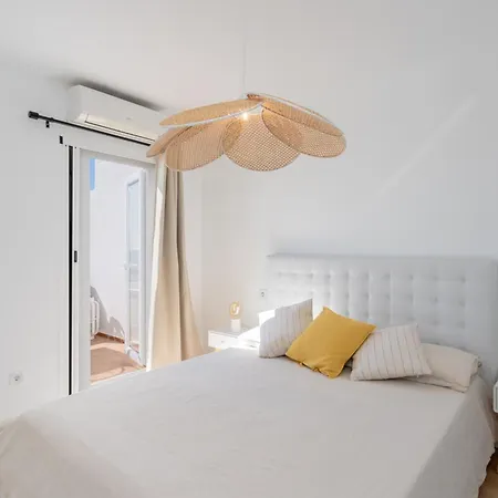 Cosy With Direct Access To The Sea Apartment Mijas