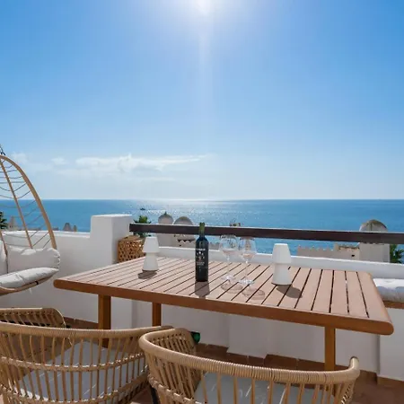 Acogedor Con Acceso Directo Al Mar MIJAS COSTA